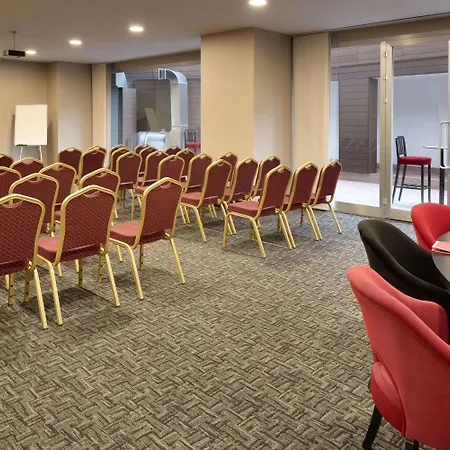 Szálloda Ramada & Sisli 4*