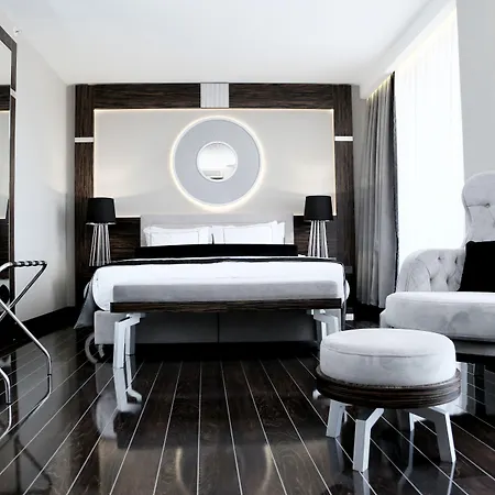 Ramada & Sisli ホテル