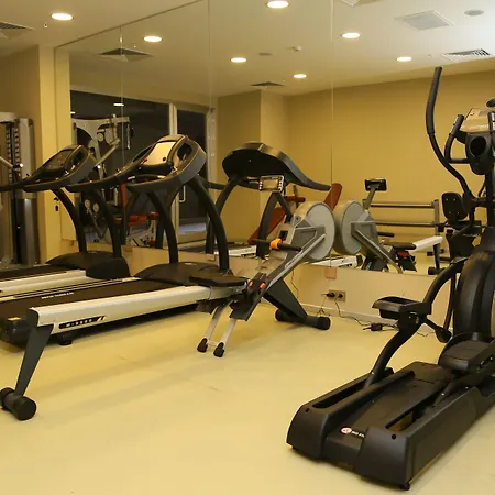 Ramada & Sisli ホテル 4*