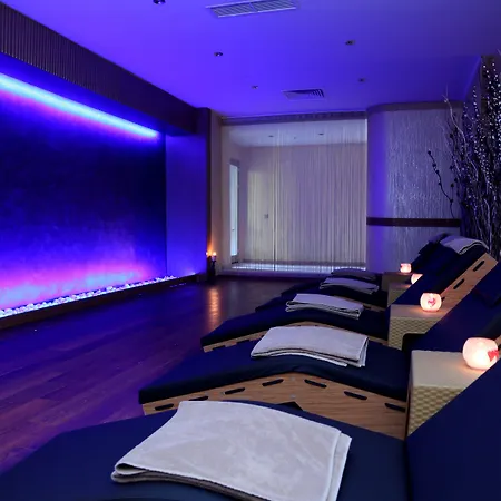 Hotel Ramada & Sisli