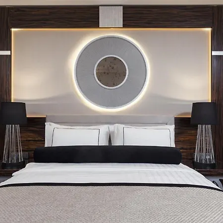 Hotel Ramada & Sisli 4*