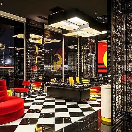 מלון Ramada & Sisli 4*