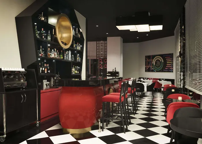 Ramada & Sisli فندق