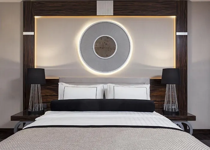 فندق Ramada & Sisli 4*